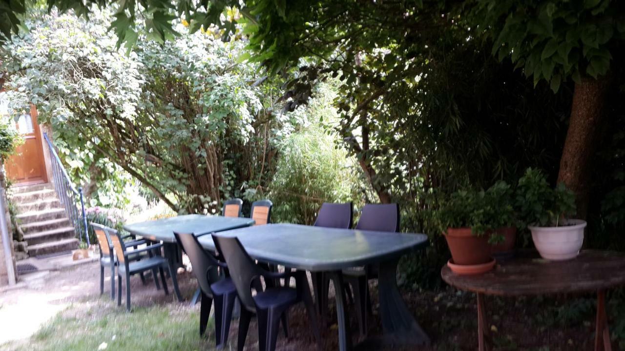 奥尼罗斯住宿加早餐旅馆 Neuffontaines 外观 照片